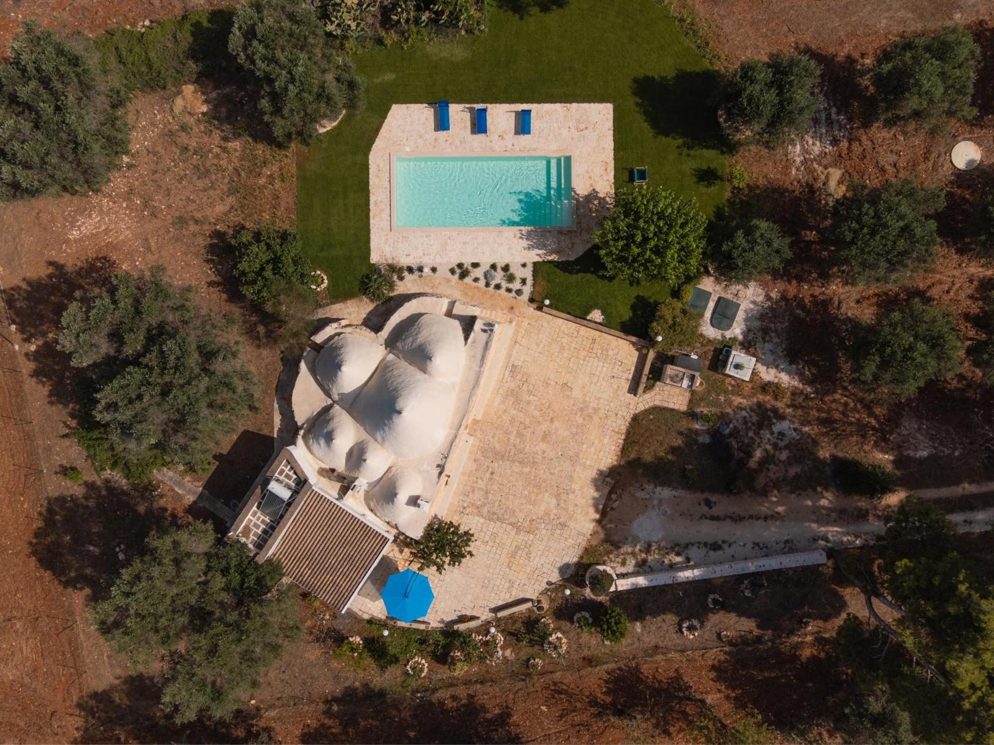 Trullo Tarantini Con Piscina Privata Διαμέρισμα Latiano Εξωτερικό φωτογραφία