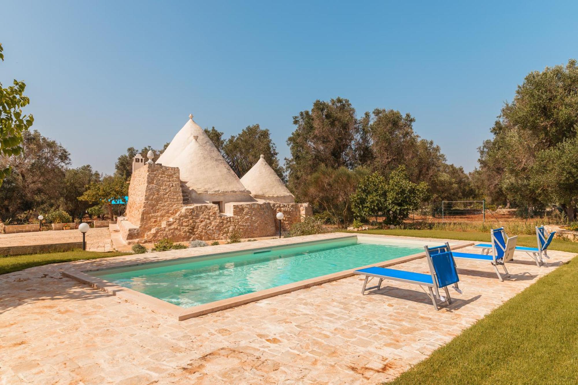 Trullo Tarantini Con Piscina Privata Διαμέρισμα Latiano Εξωτερικό φωτογραφία