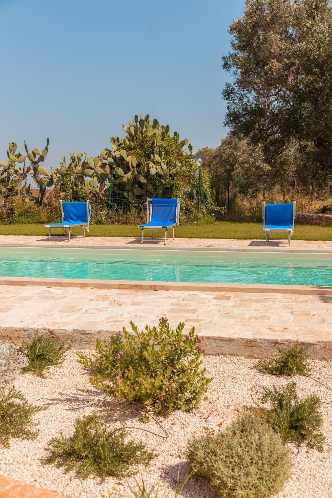 Trullo Tarantini Con Piscina Privata Διαμέρισμα Latiano Εξωτερικό φωτογραφία