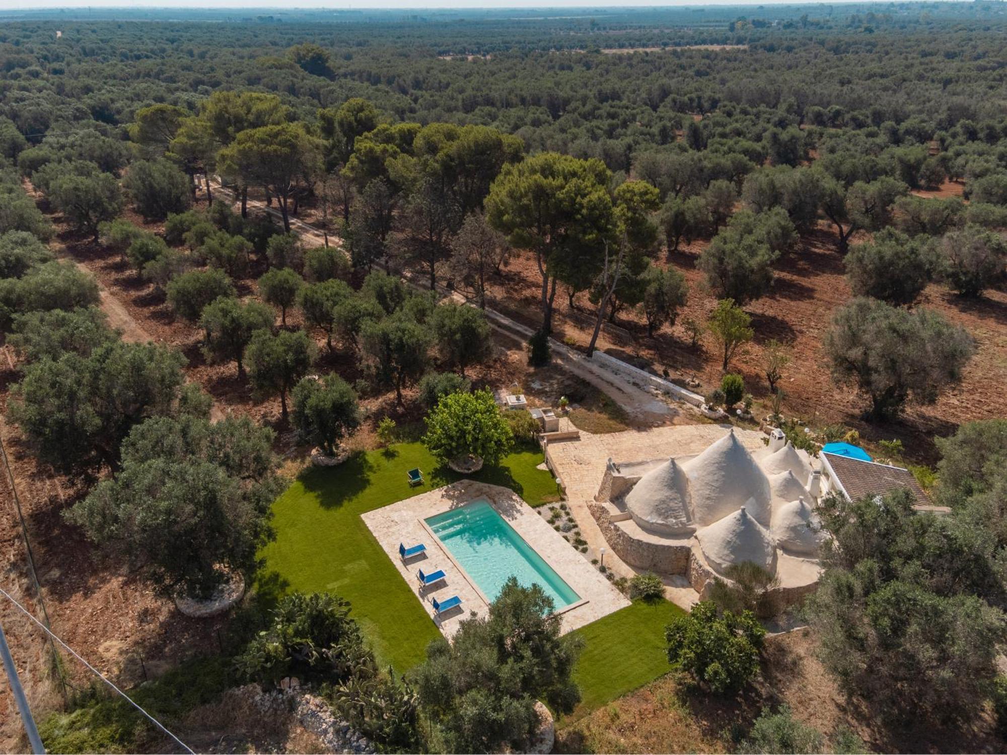 Trullo Tarantini Con Piscina Privata Διαμέρισμα Latiano Εξωτερικό φωτογραφία