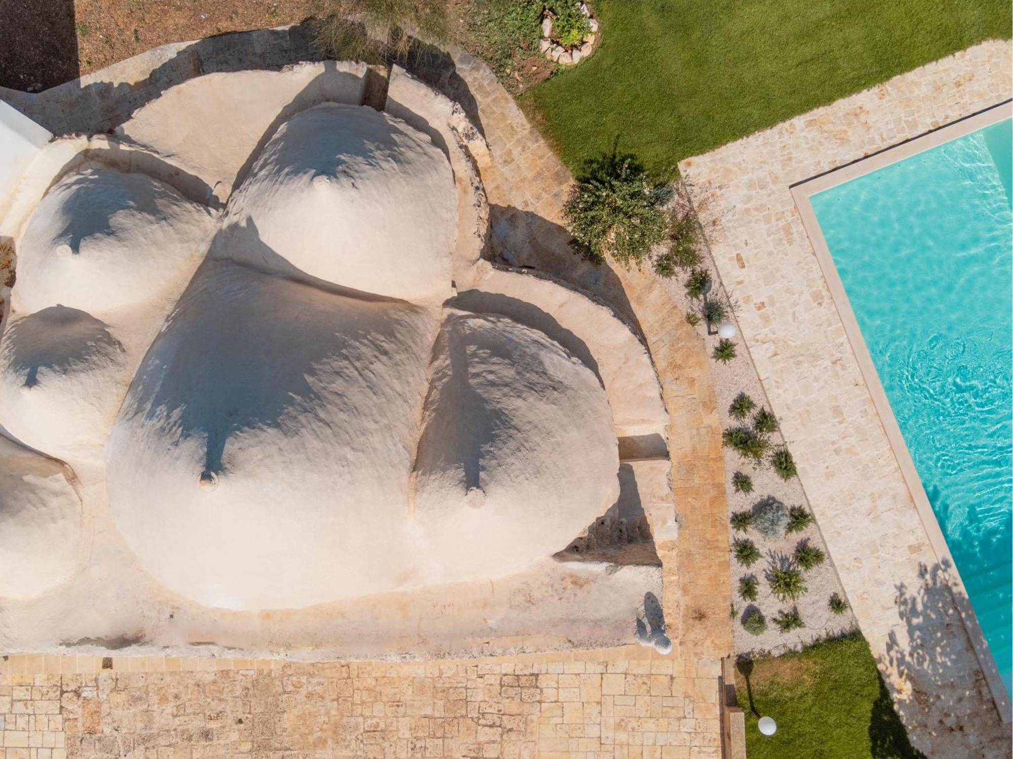 Trullo Tarantini Con Piscina Privata Διαμέρισμα Latiano Εξωτερικό φωτογραφία